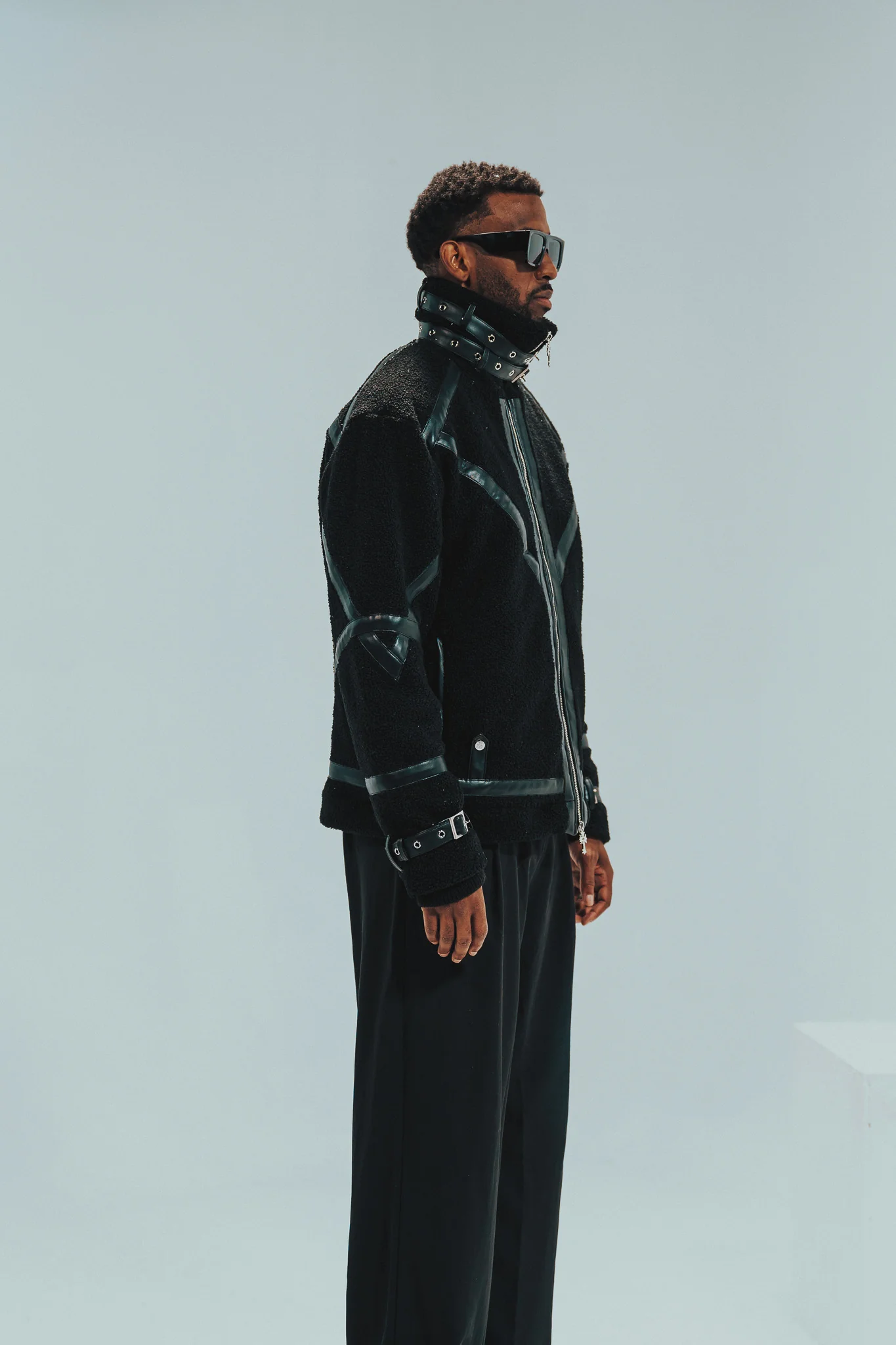 The Signature Sherpa in Black - Image 7